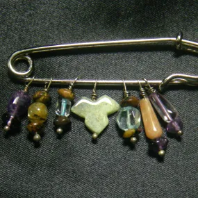 Lovely Amethyst, Aventurine, Tiger Eye, Blue Topaz Silver Brooch Kilt Pin