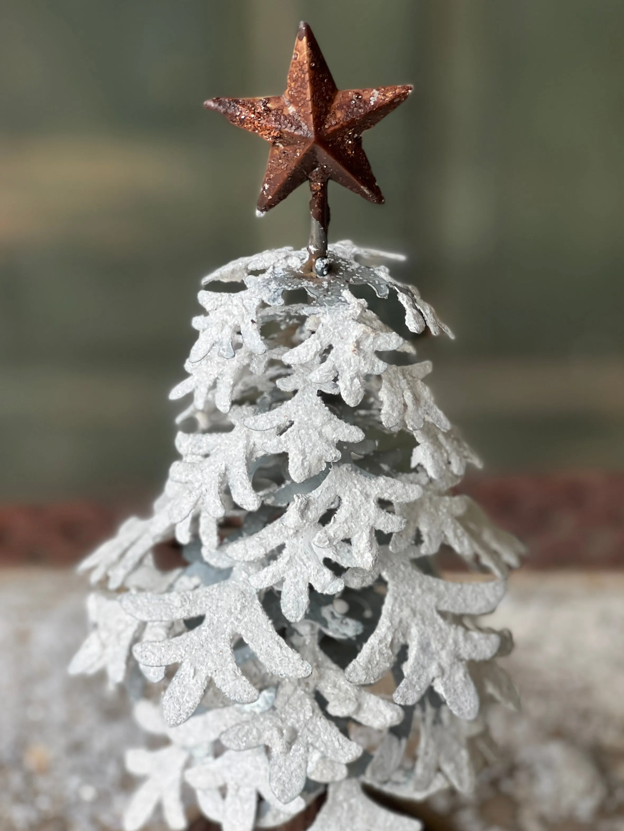 Snowy Christmas Tree | 10"